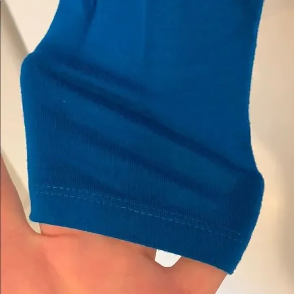 Cache blouse 👚  - Picture 4 of 7